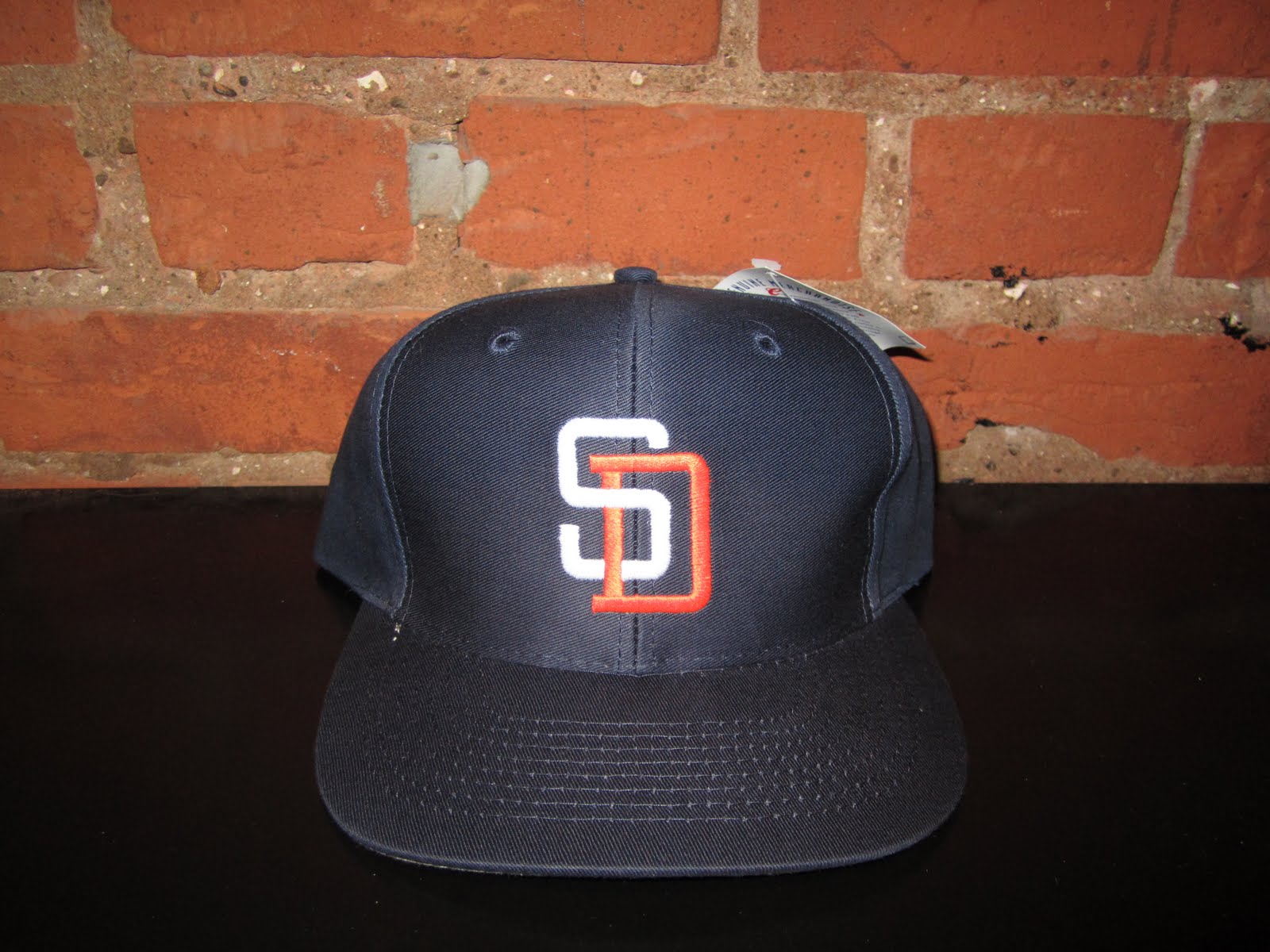 FLAT SPOT SKATE SHOP VINTAGE SNAPBACK HATS FROM THE 80'S AND 90'S