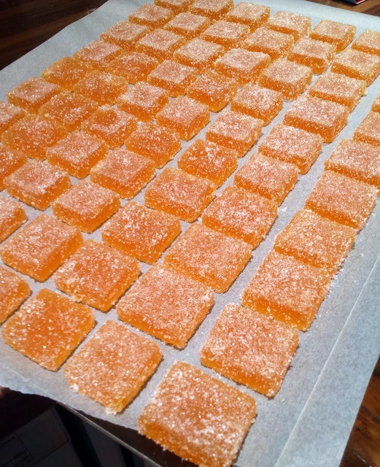 Croque en bouche ! Pâtes de fruits abricot / passion