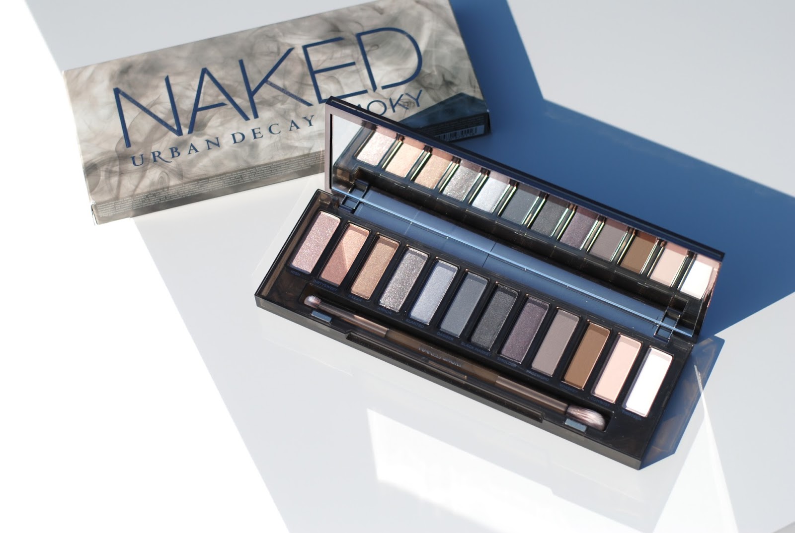 urban decay naked smoky review 