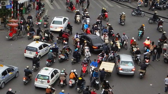 Người Việt mất tiền oan vì “lỡ” đi ô tô