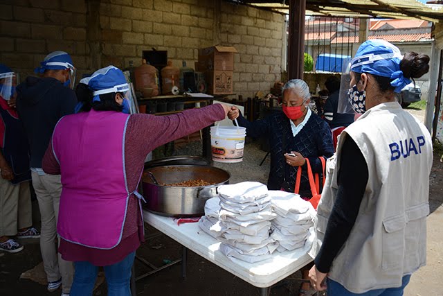 Inician comedores comunitarios BUAP