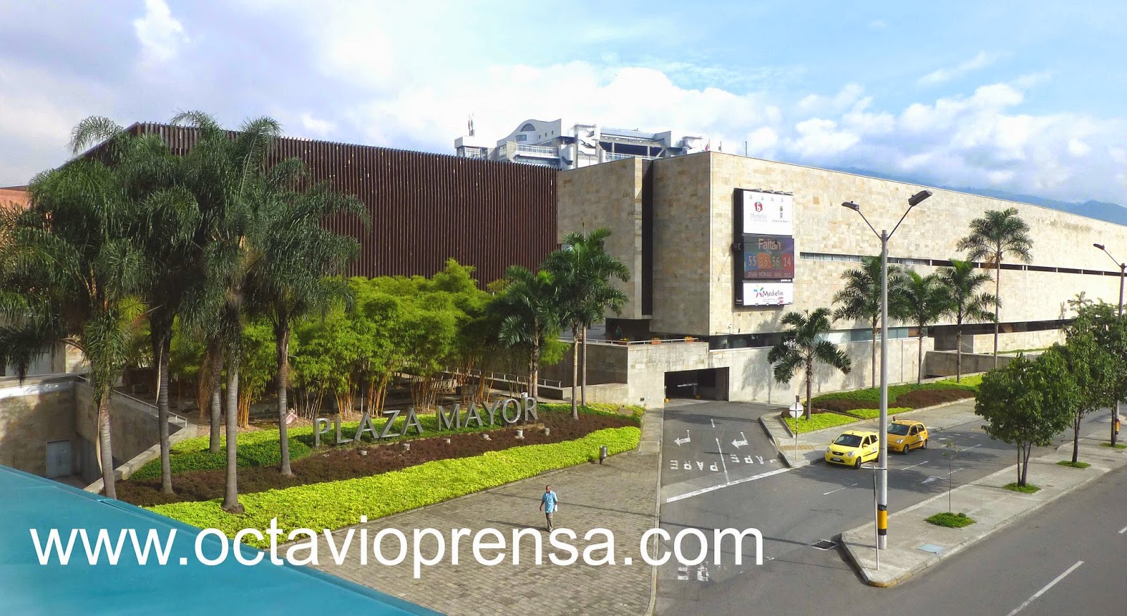 Octavio prensa: colombiamoda ya no cabe en plaza mayor Design creativo recinto