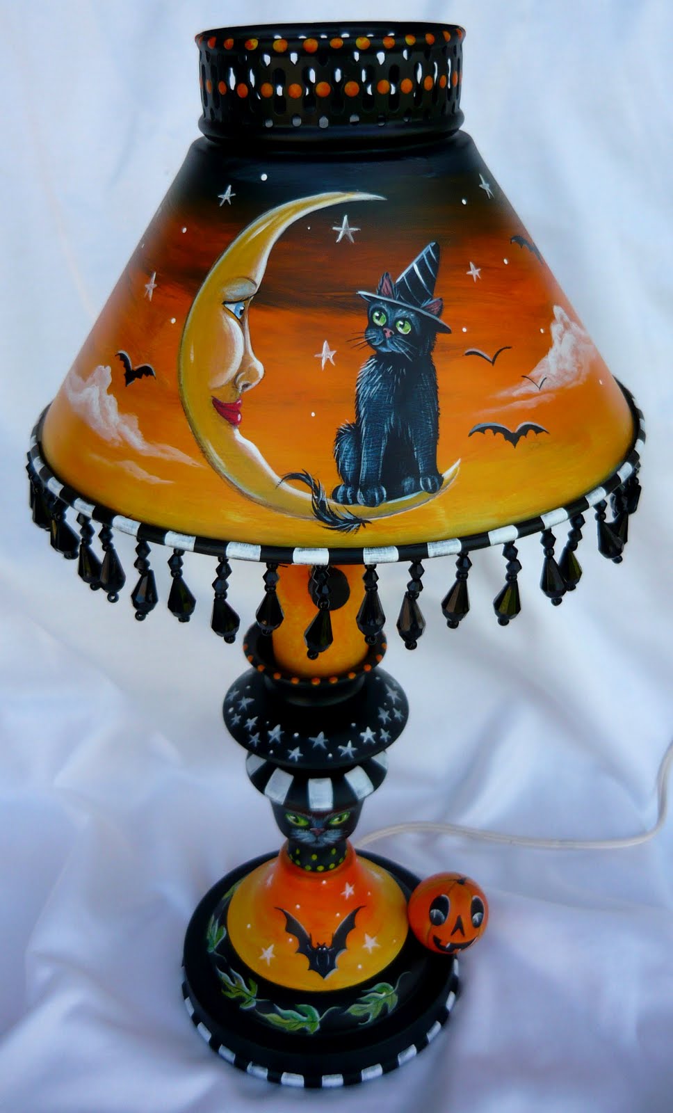 MAGIC BRUSH STUDIO Original HP Vintage Metal Halloween Lampon eBay now