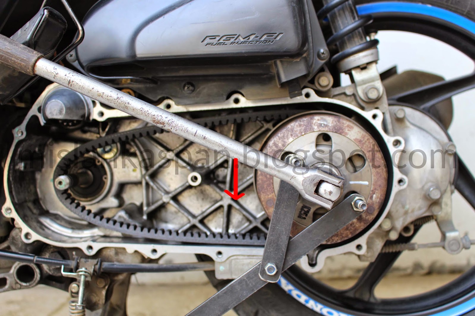 perawatan berkala cvt honda BEAT