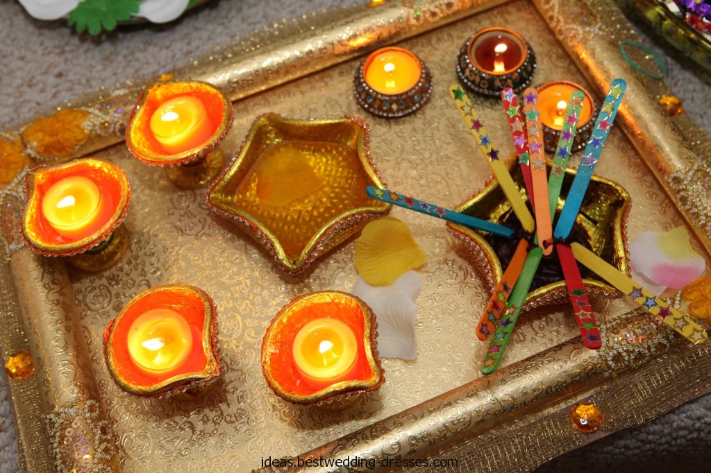 MEHANDI DESIGNS WORLD MehndiStageDecoration / MehndiTray