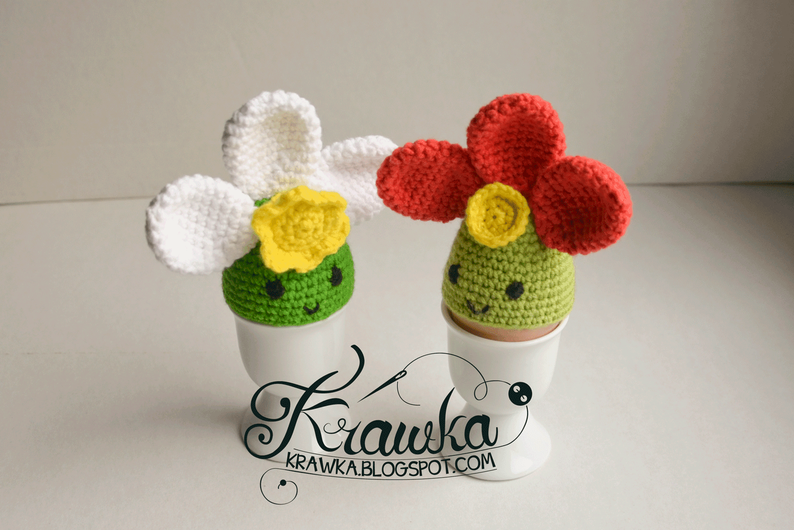 Krawka: Spring flower - Easter egg cozies - Free crochet Pattern to make it yourself