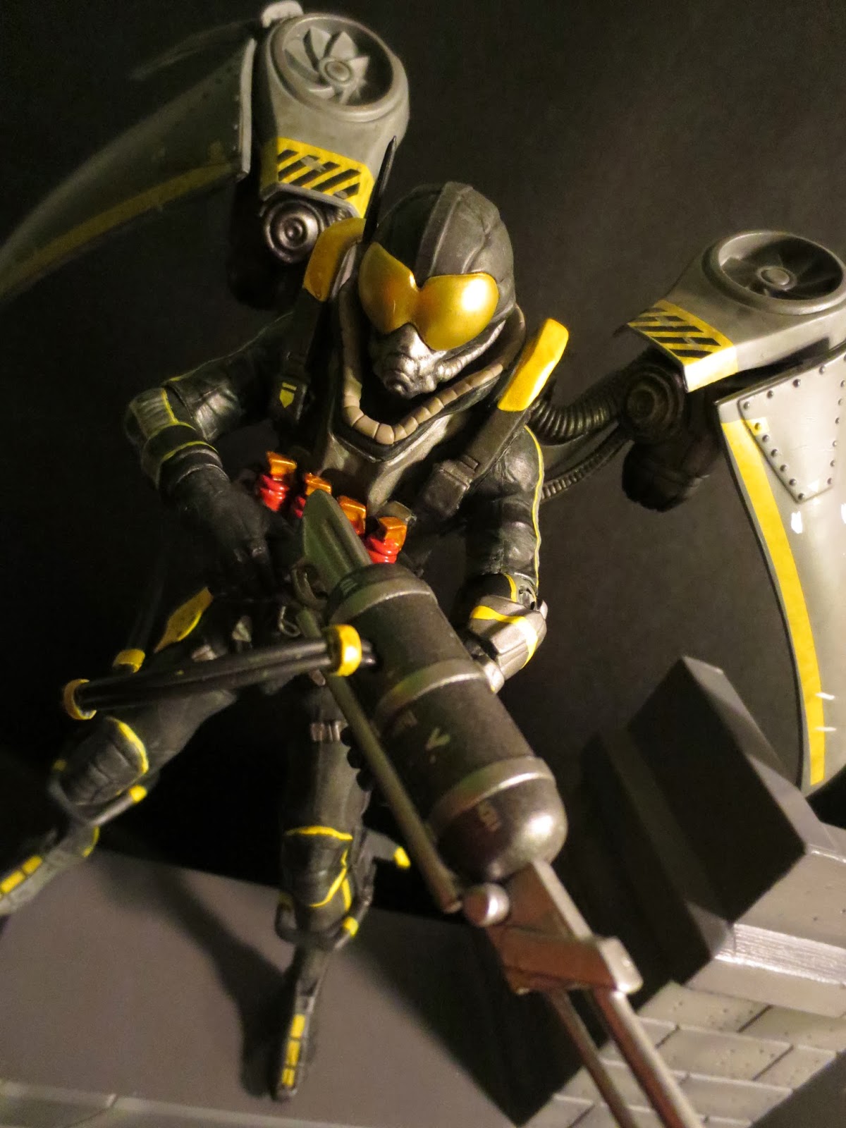 Action Figure Review Firefly from Batman Arkham Origins by DC