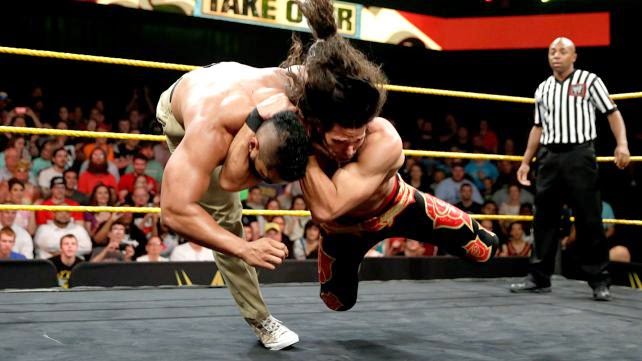 RESULTADOS - WWE Show Especial Battlegorund 2014  Adam+rose+vence+a+camacho