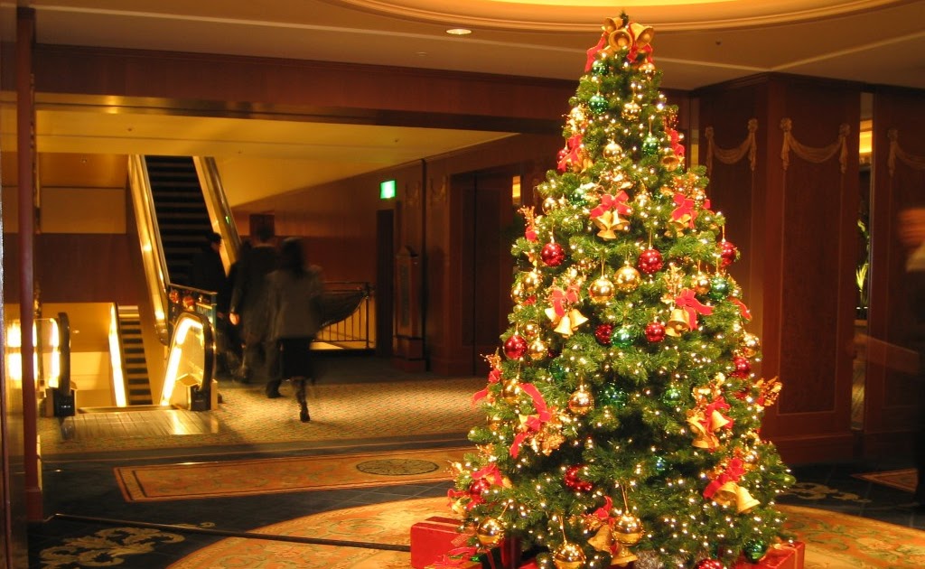 Christmas tree wallpapers hd 1080p desktop background Christmas tree best Desktop wallpapers | Desktop Wallpaper Backgrounds