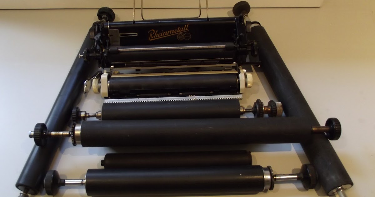 oz.Typewriter HOW THE TYPEWRITER GOT ITS PLATEN