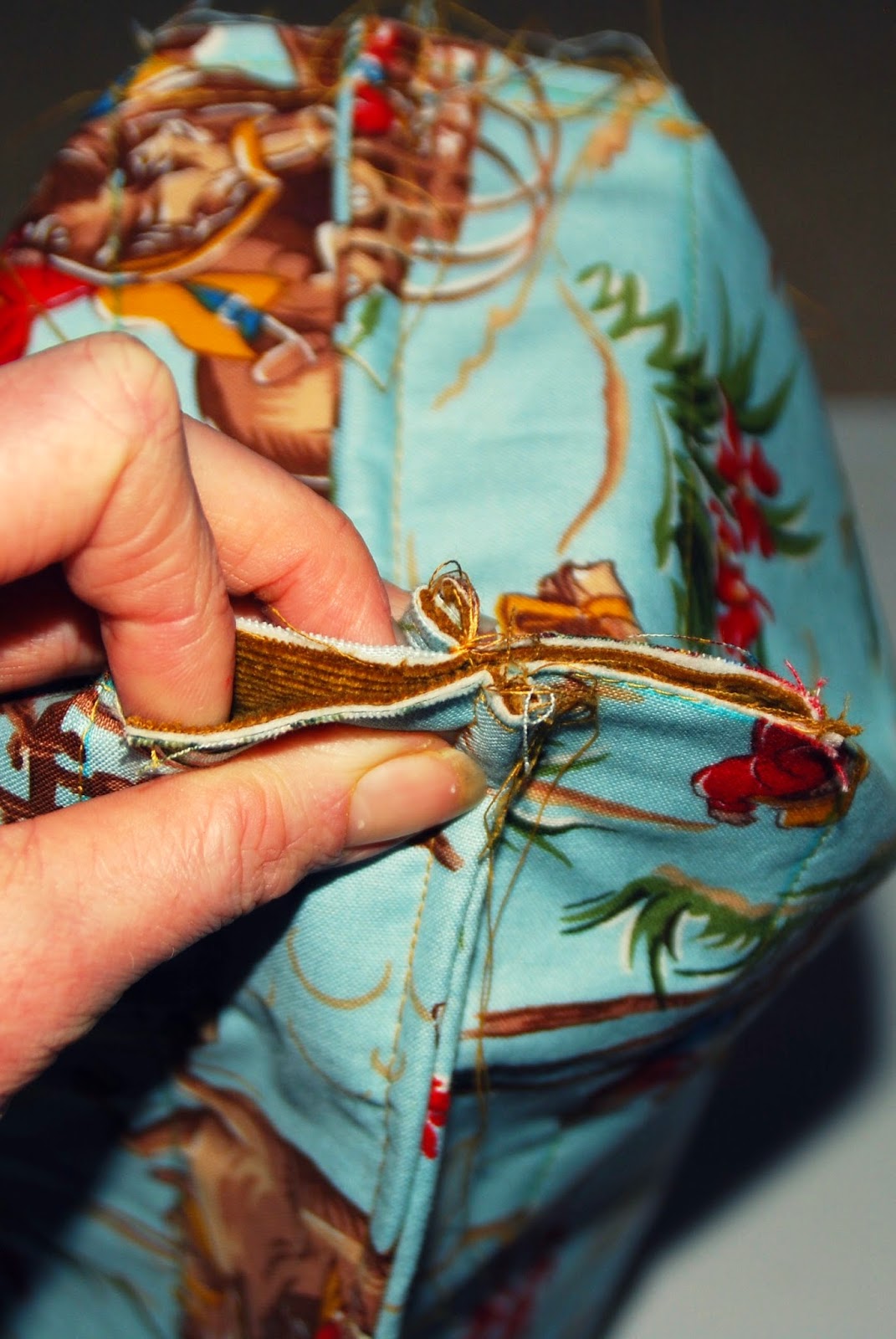 madebyloulabelle How to Make a Lunch Bag