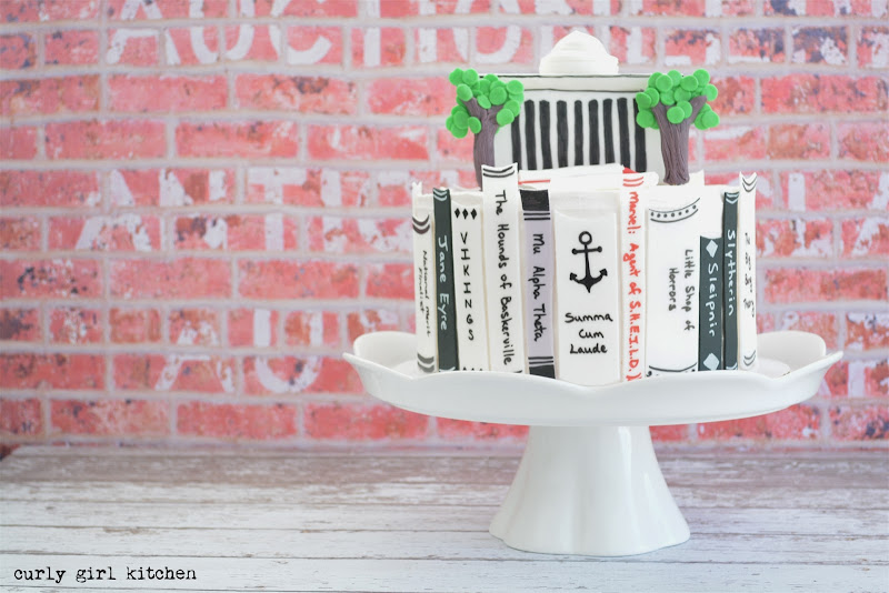 Curly Girl Kitchen: Graduation Book Cake
