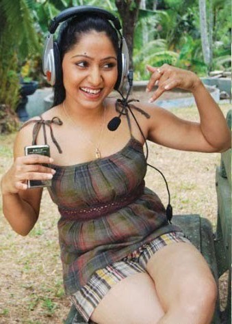 Sinhala Hot Photo