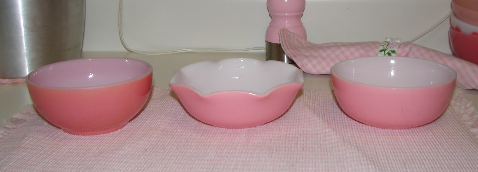 pink bowls