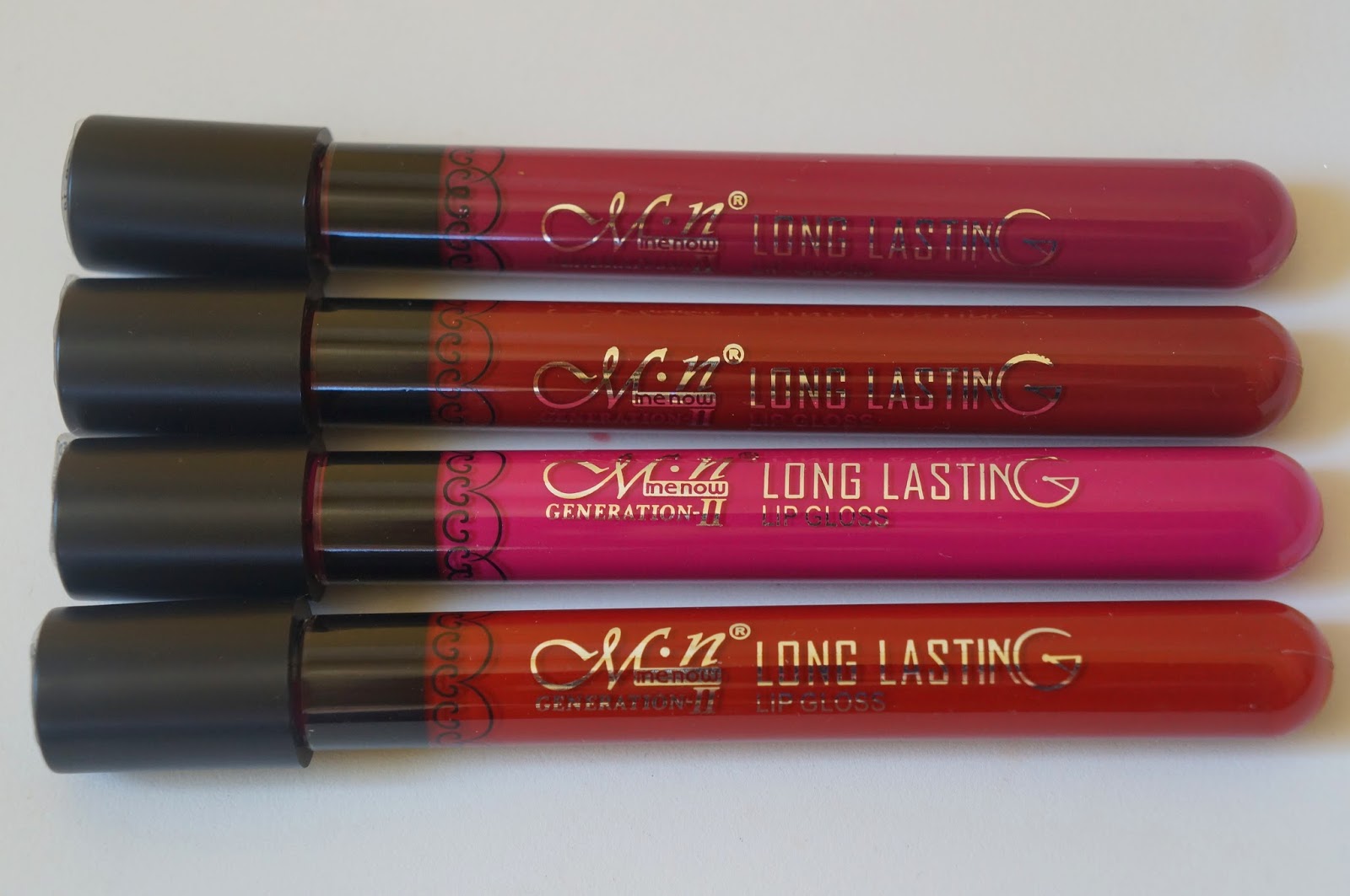 Dicas de beleza para a mulher negra Lip Gloss Long Lasting da M.N Menow