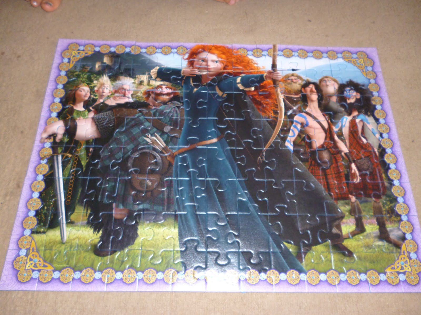 Madhouse Family Reviews Ravensburger Puzzle Club review 7 Disney Brave XXL100