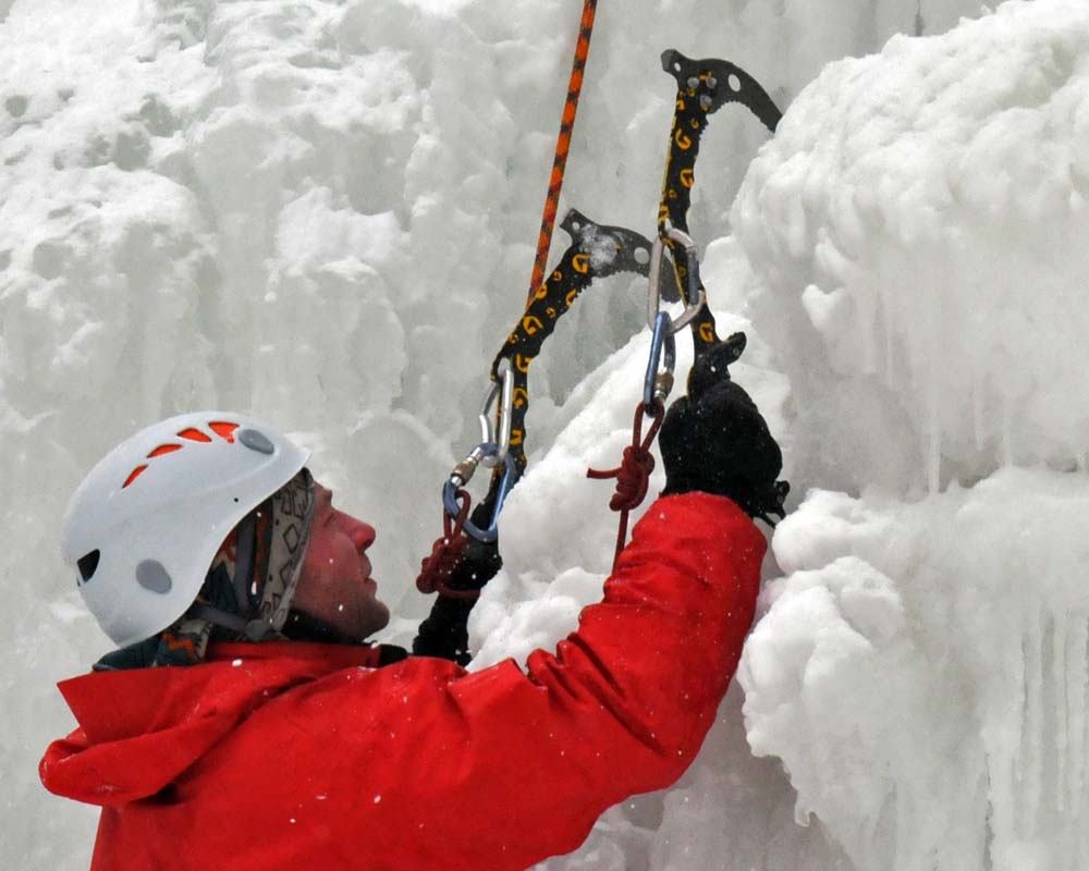 Toronto Grand Prix Tourist A Toronto Blog Ontario Ice Climbing A