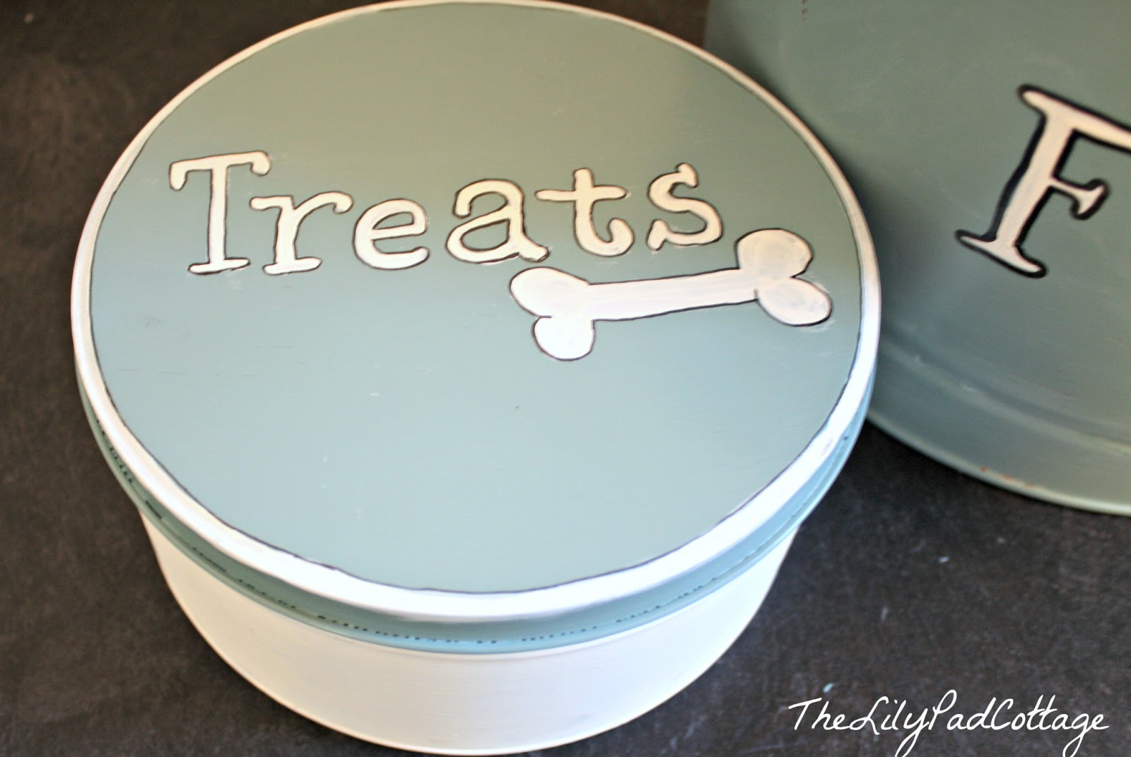 Repurposed Popcorn Tins The Lilypad Cottage