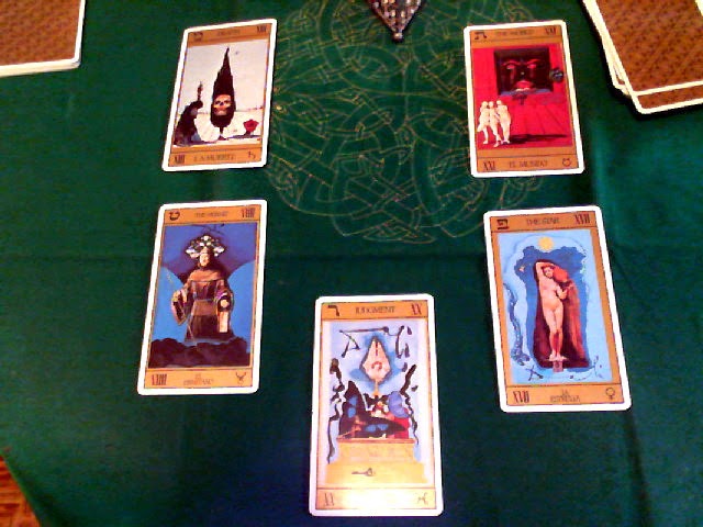 Tirada de 5 cartas- Tarot Dalí