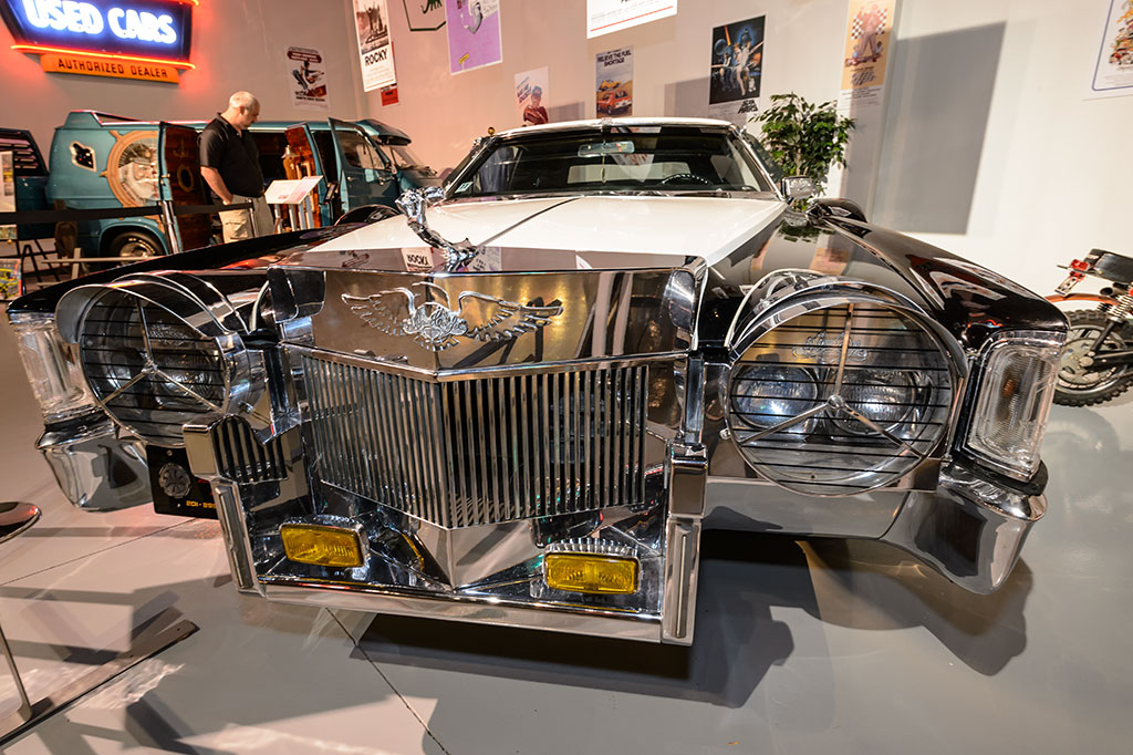 Bubba�s Garage Checking out the new cars at the AACA Museum