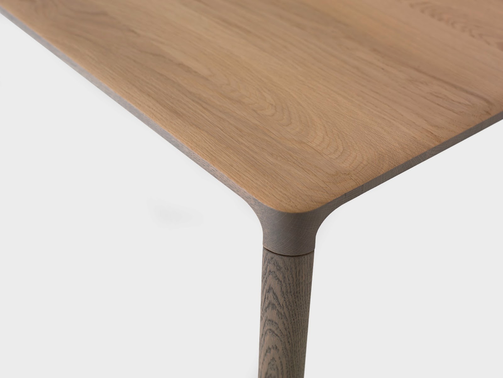 agence ATù ARCO Joy Table Collection