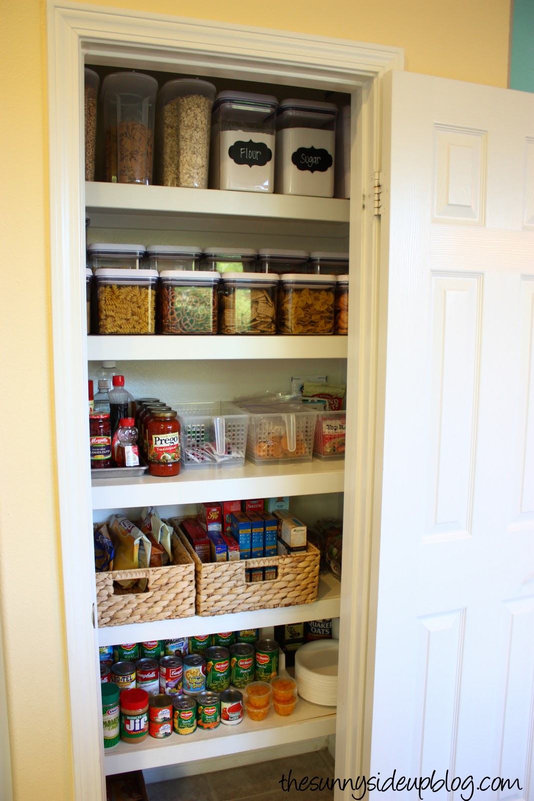 20 Ways to Organize a Small Kitchen Without a Pantry