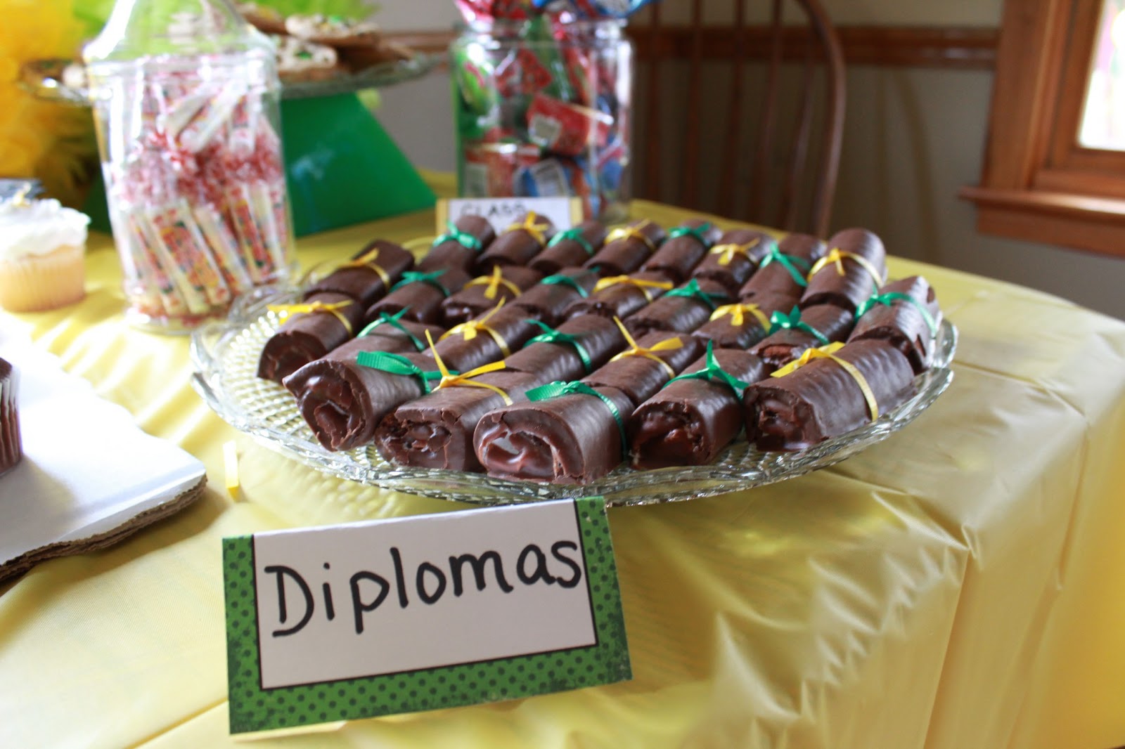 Married to Davis Green & Gold Graduation Party