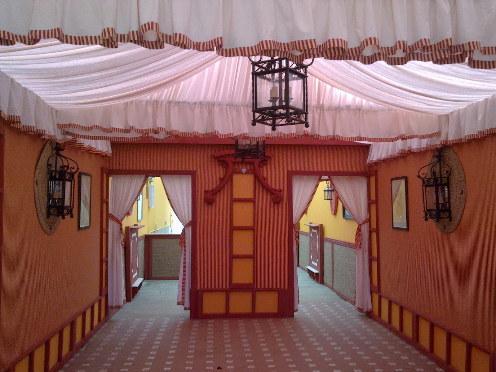 Los de la Mano... FERIA 2014. Así está nuestra caseta