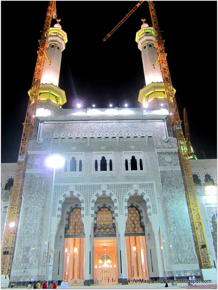 متابة توسعة الحرمين منذ 2013 الى 2015 New+Expansion+Masjid+al+Haram+(10)