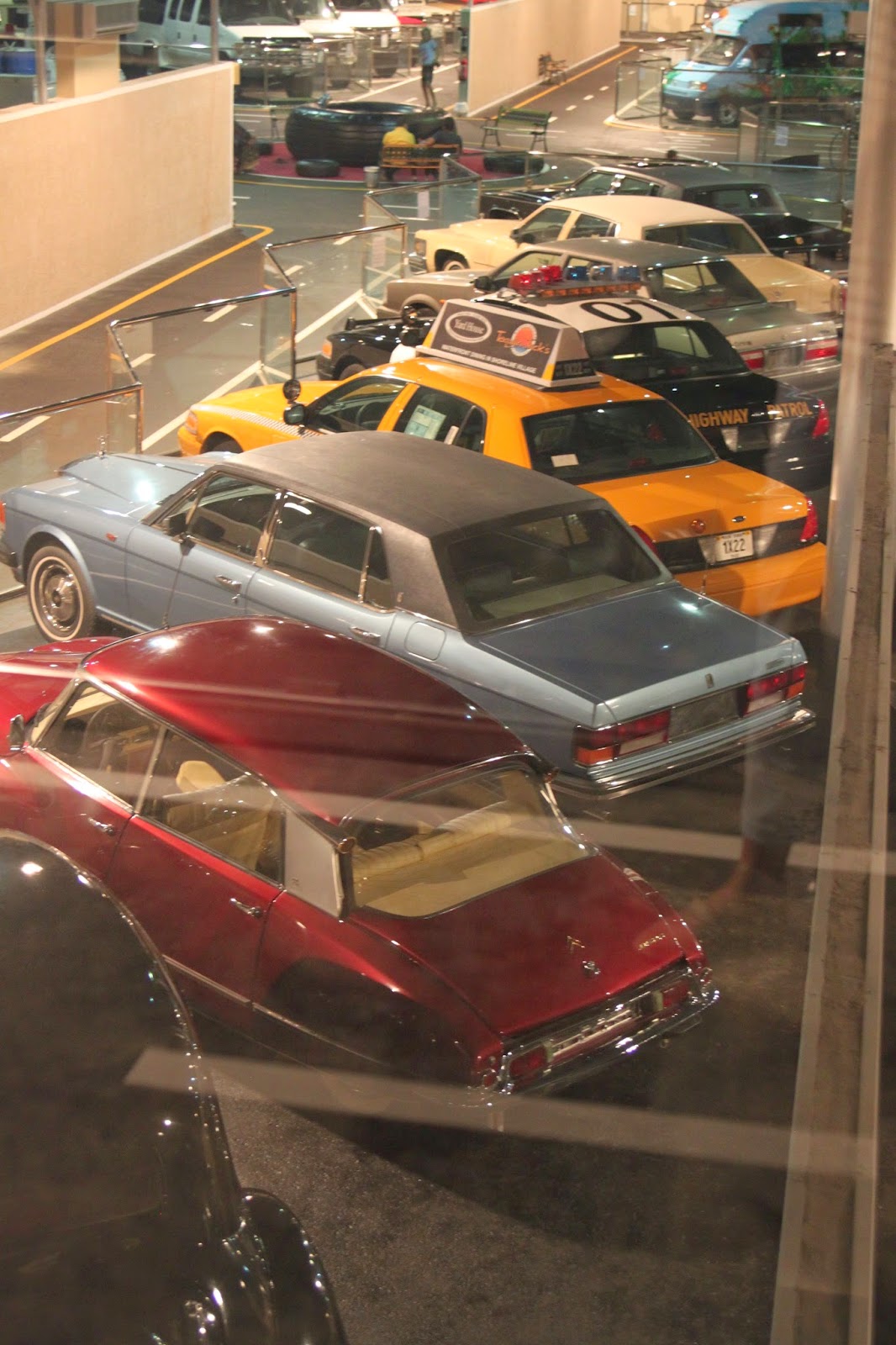 Life in Abu Dhabi Emirates National Auto Museum