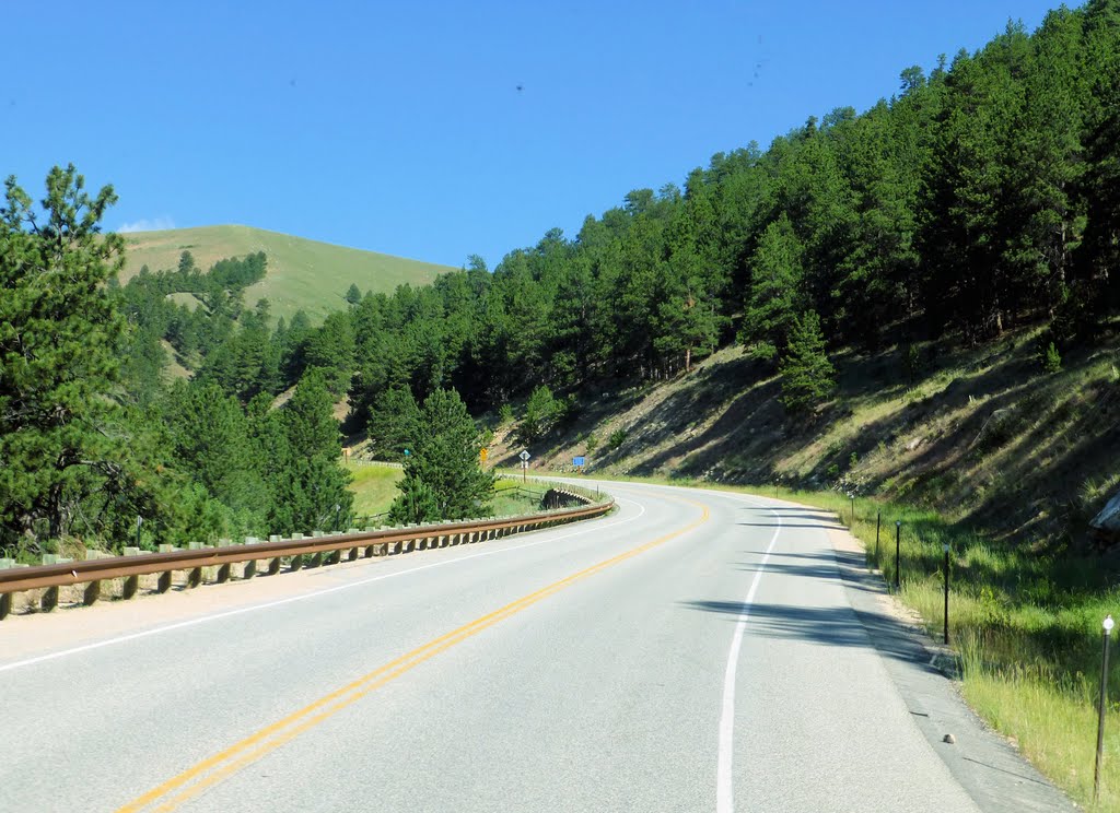 GoneByRV On the Road from Gillette, WY to Cody, WY