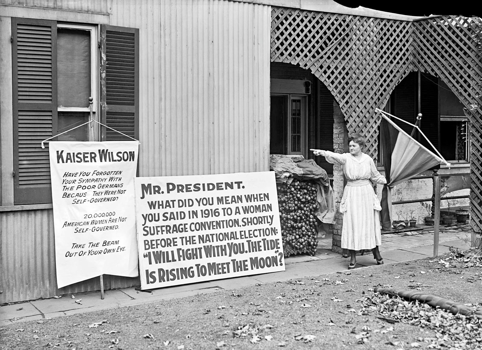 History in Photos: Suffragettes