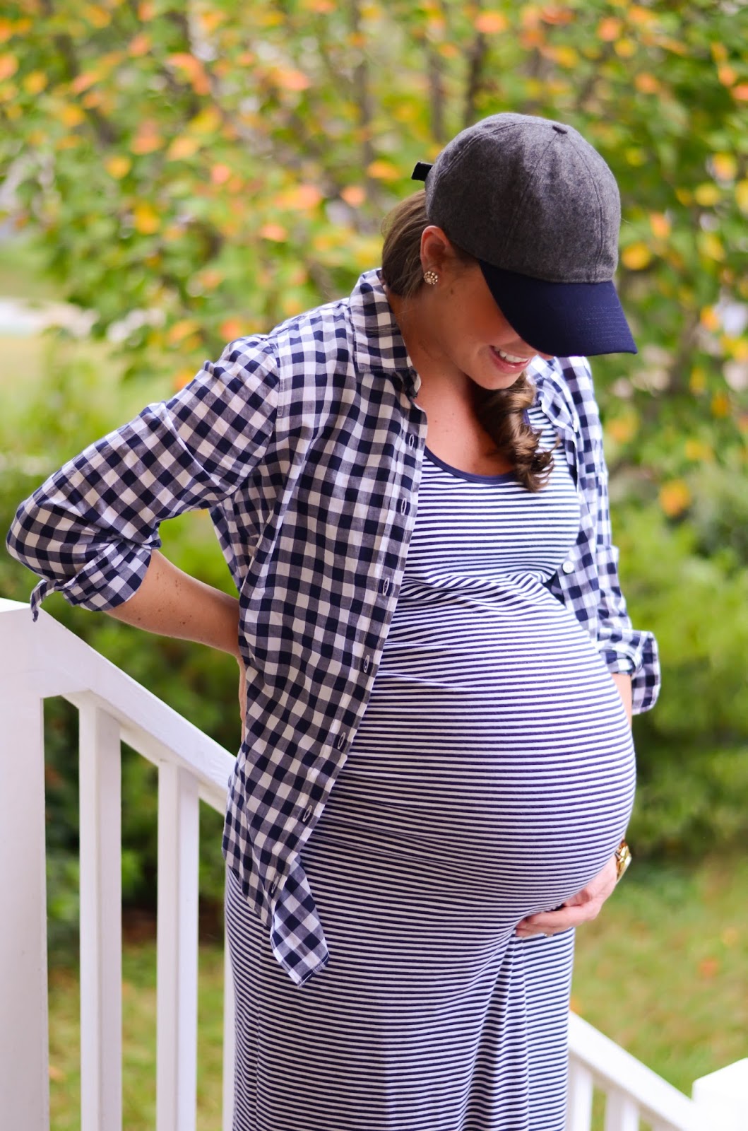 IRON & TWINE 33 Weeks Pregnant Twins