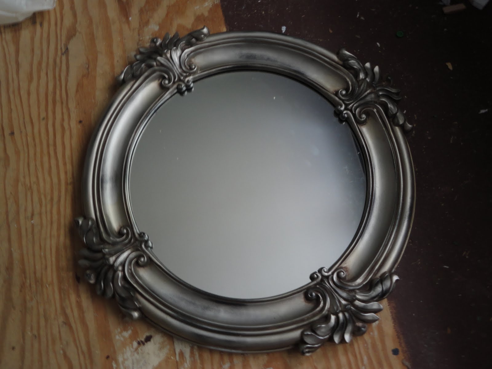 General Splendour HomeGoods Mirror Ceiling Medallion Project complete!