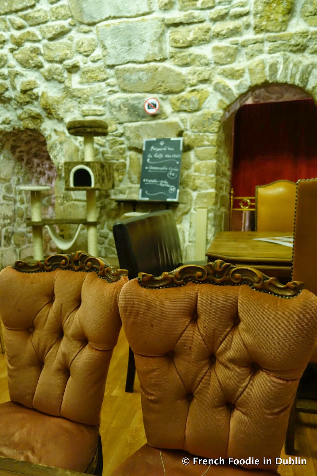 Taste of Paris Le Café des Chats (The Cat Café) (75003) French