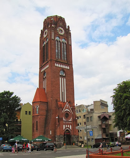 Wieża dawnego kościoła ewangelickiego pw. Marcina Lutra z 1904 roku.