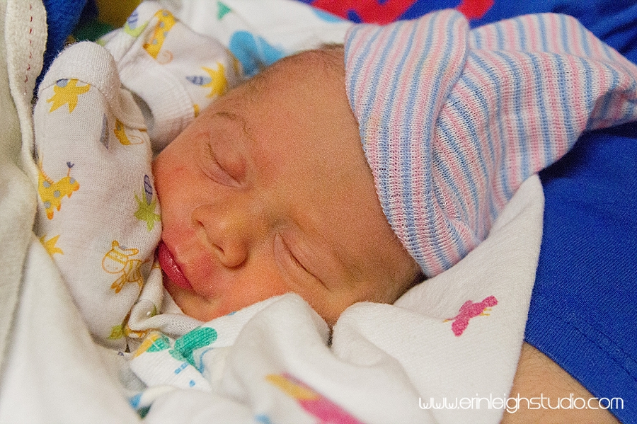 overland park hospital newborn photos