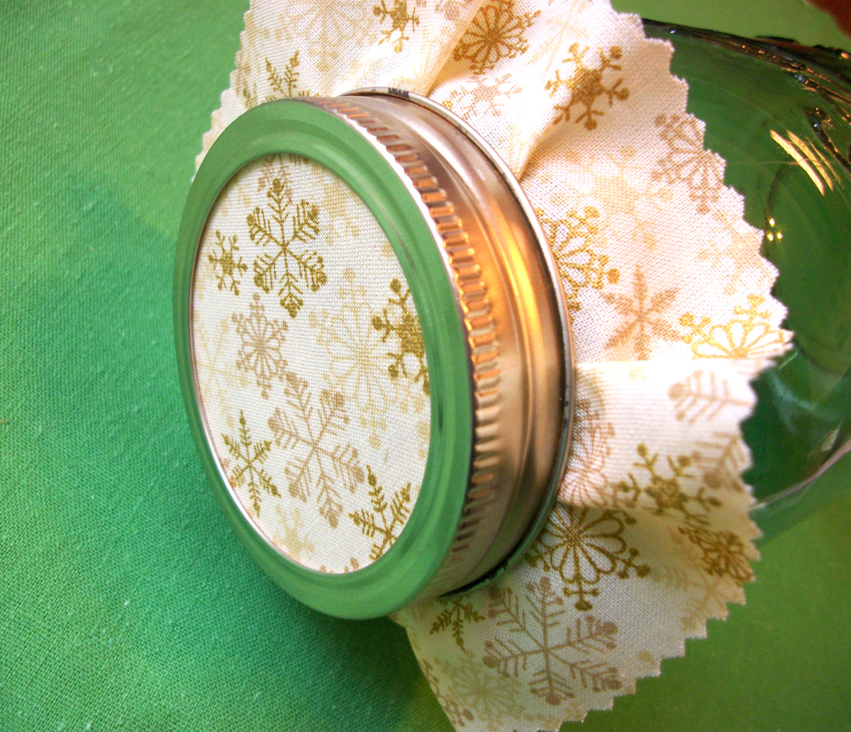 Christmas jam jar covers and labels