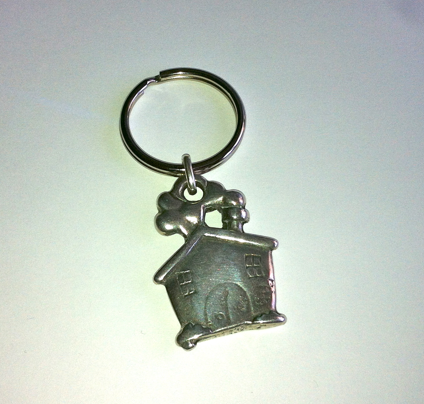 R&B Creaciones Llavero casita