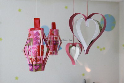 Valentine decoration using wrapping paper and paper scraps