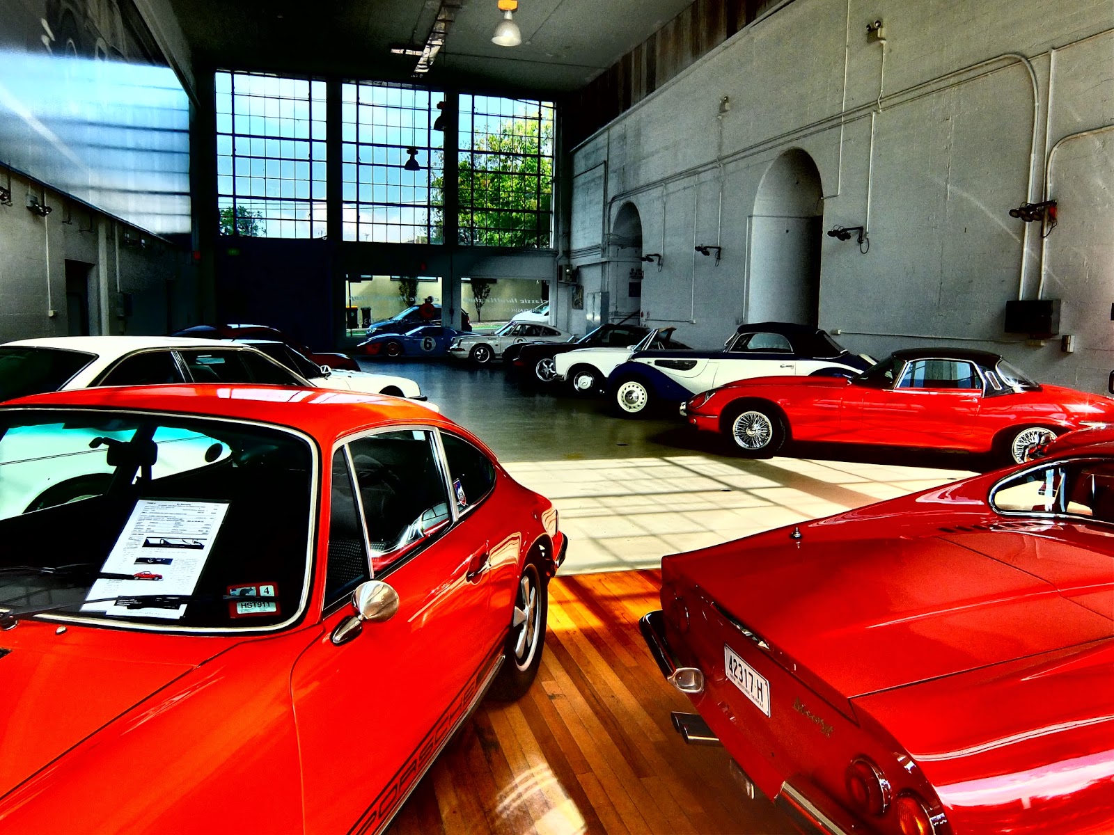 Aussie Old Parked Cars Classic Throttle Shop