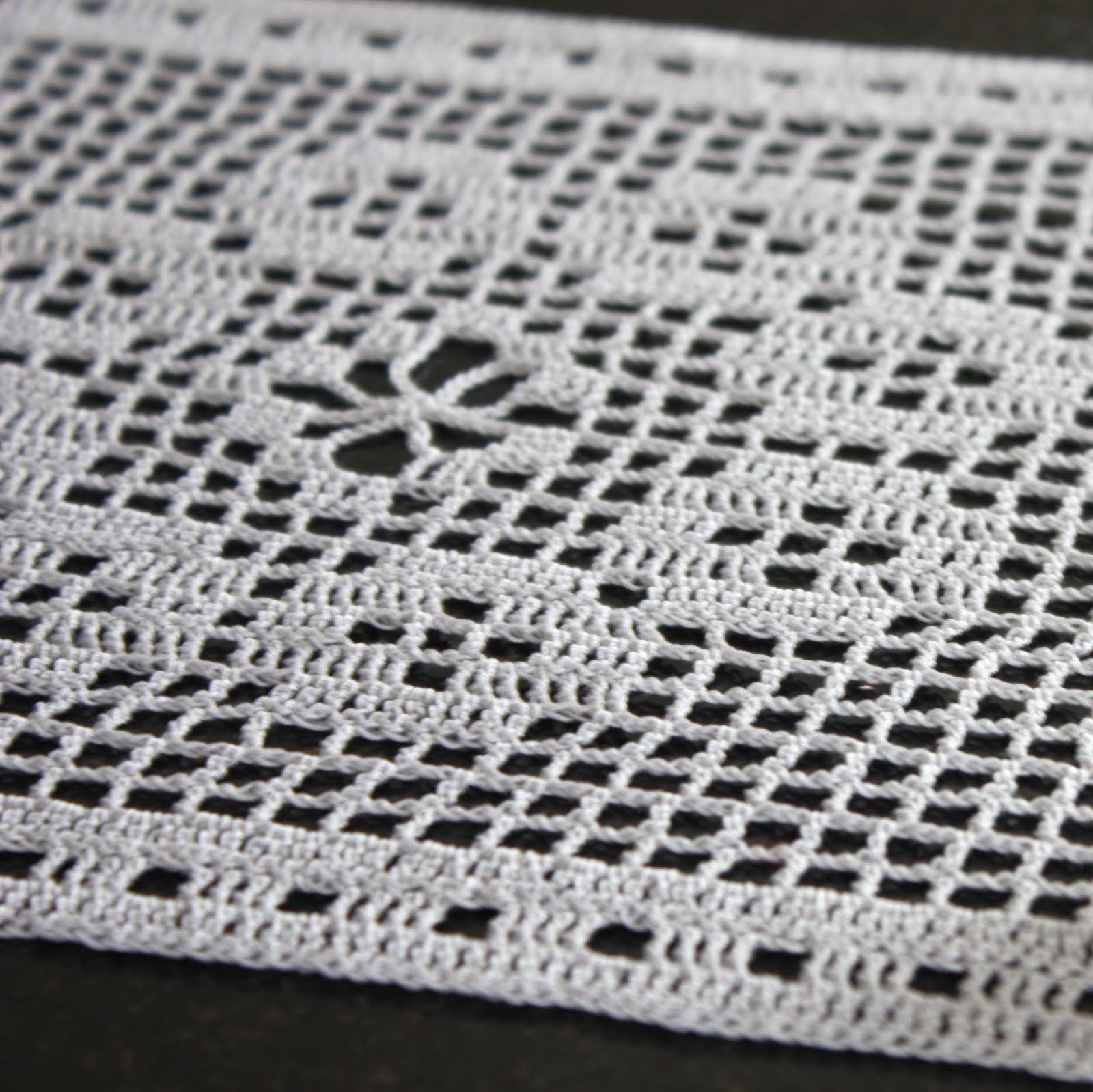 Heklet Løper Gratis Oppskrift