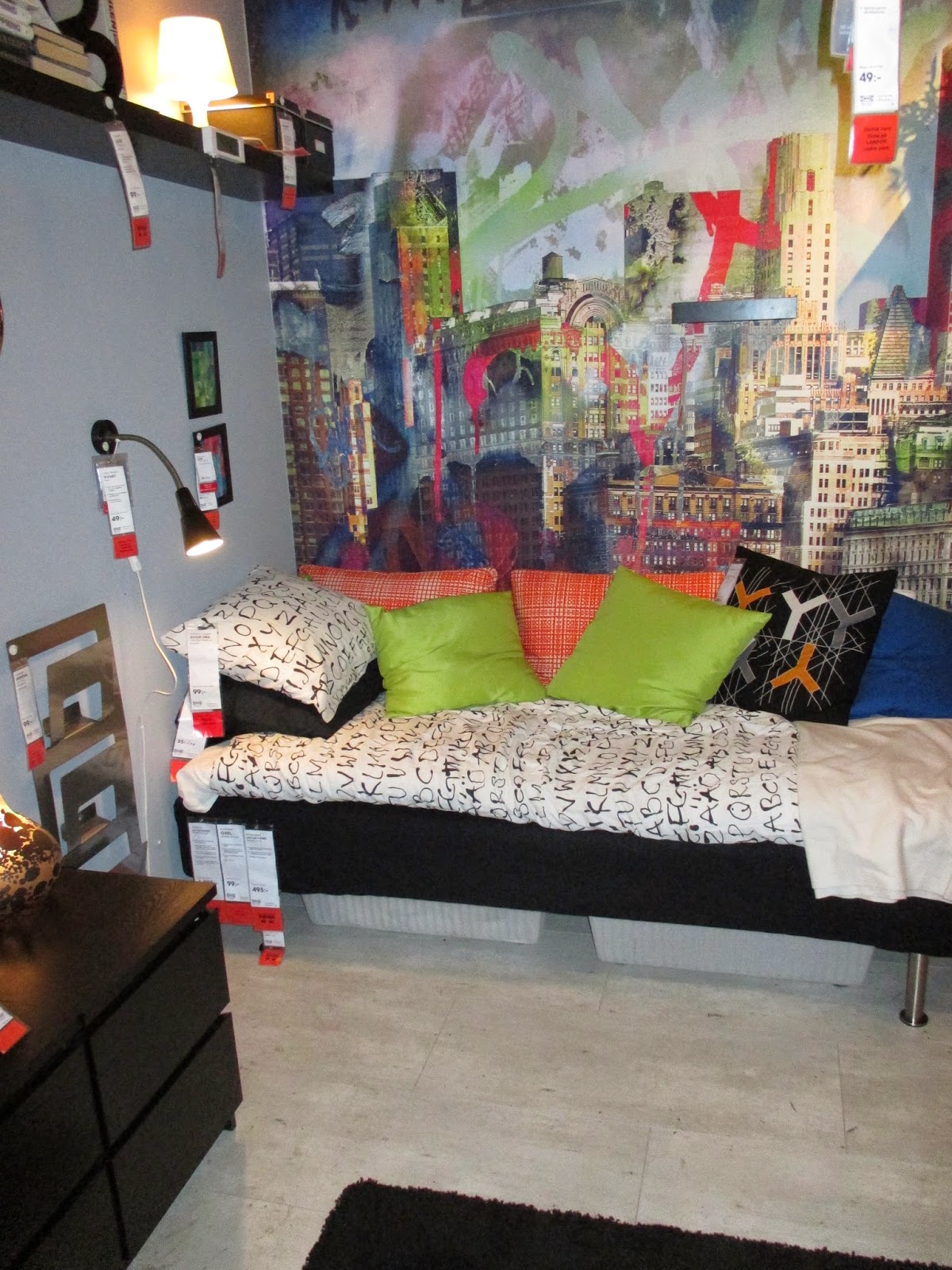 Vintage & Design Medina Floréz: Showroom de muebles en un apartamento