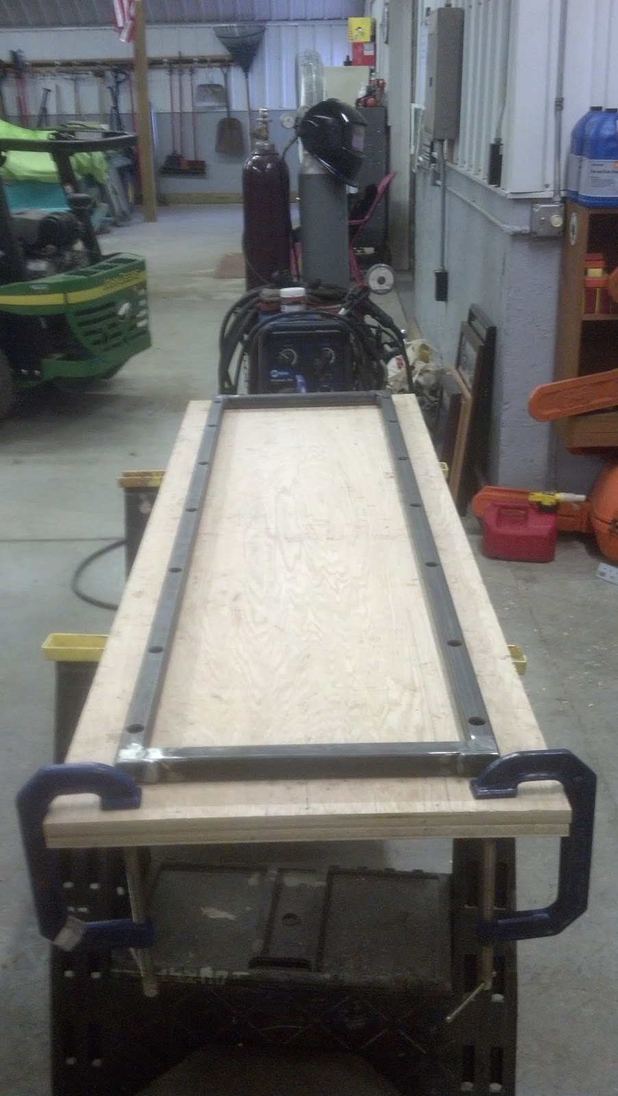 Under the Oak Tree New chainsaw mill brackets