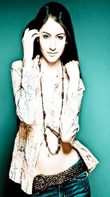 Nokia 5233 Kareena Kapoor Themes | redlogix katrina kaif anushka sharma kareena kapoor Nokia 5233 Kareena Kapoor Themes | redlogix katrina kaif anushka sharma kareena kapoor