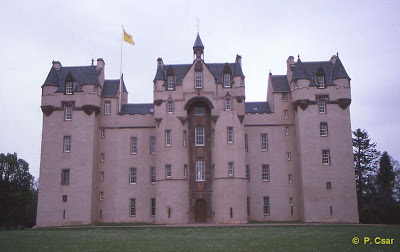 castillo de Fyvie donde habitan fantasmas y se entrelazan leyendas