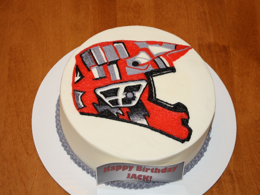 Party Cakes: Motorcycle Helmet Birthday Cake