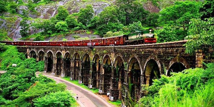 25 Most Scenic Train Routes in India – Arnab Maity | The Wireless 