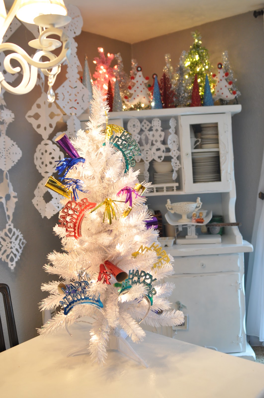 Domestic Fashionista: New Years Eve Tree