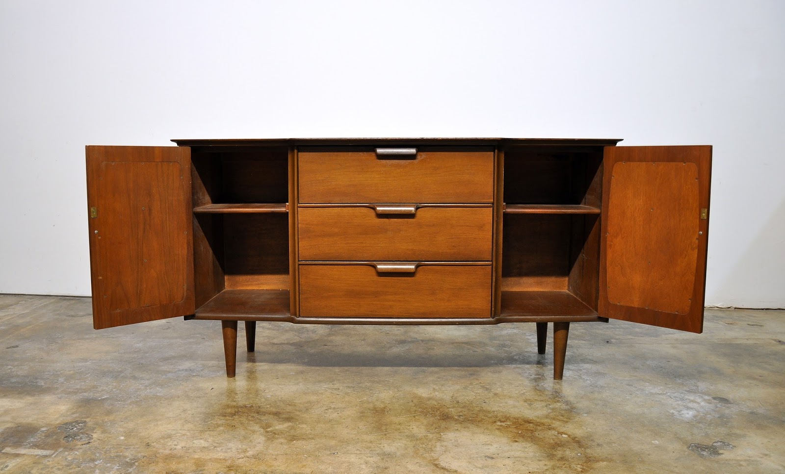 SELECT MODERN Stanley Credenza with Hutch, Buffet or China